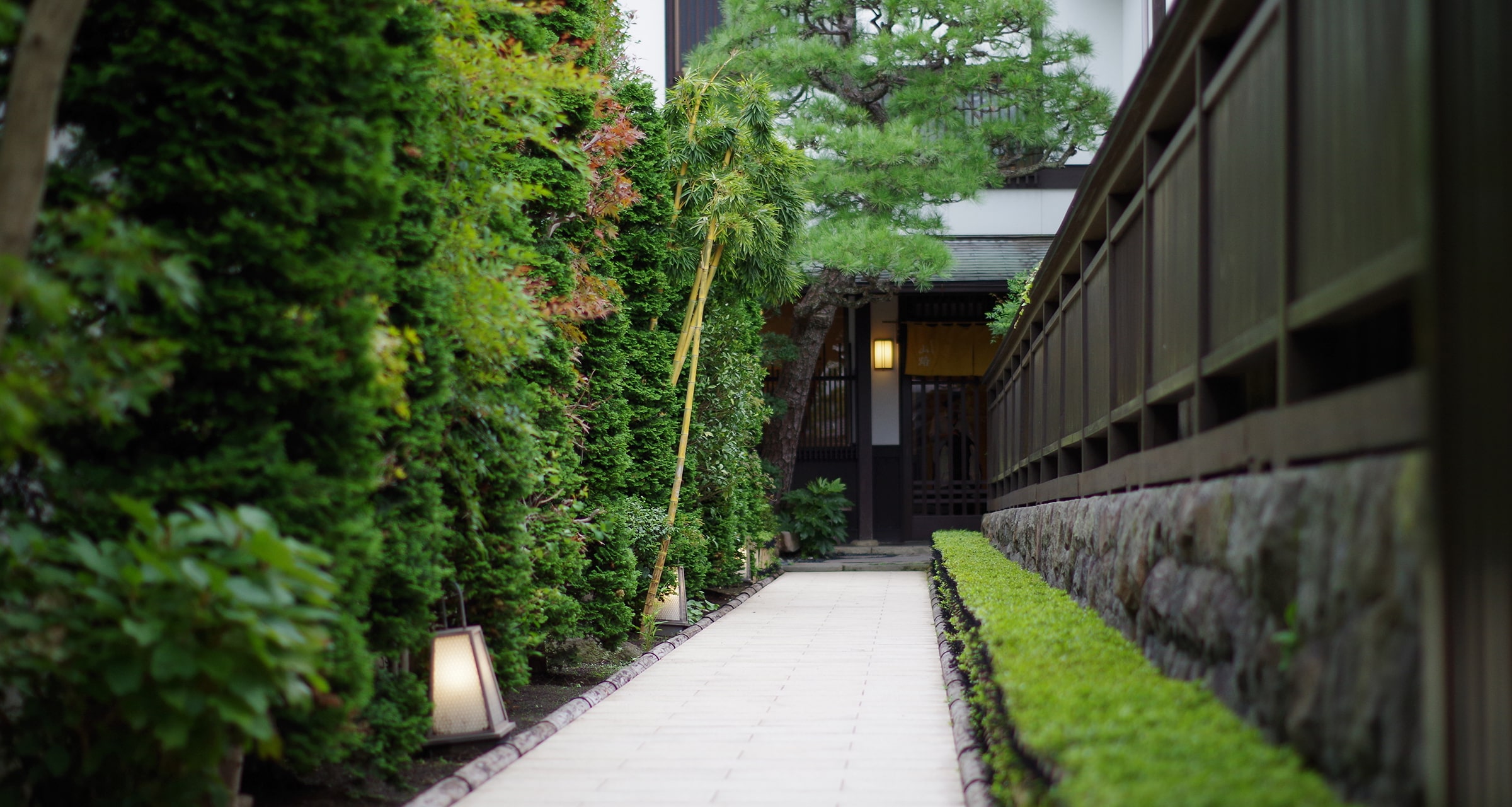 客室タブレット｜旅館向けオペレーションシステム トリプス